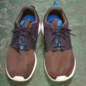 Nike Roshe Run Dark Lodan